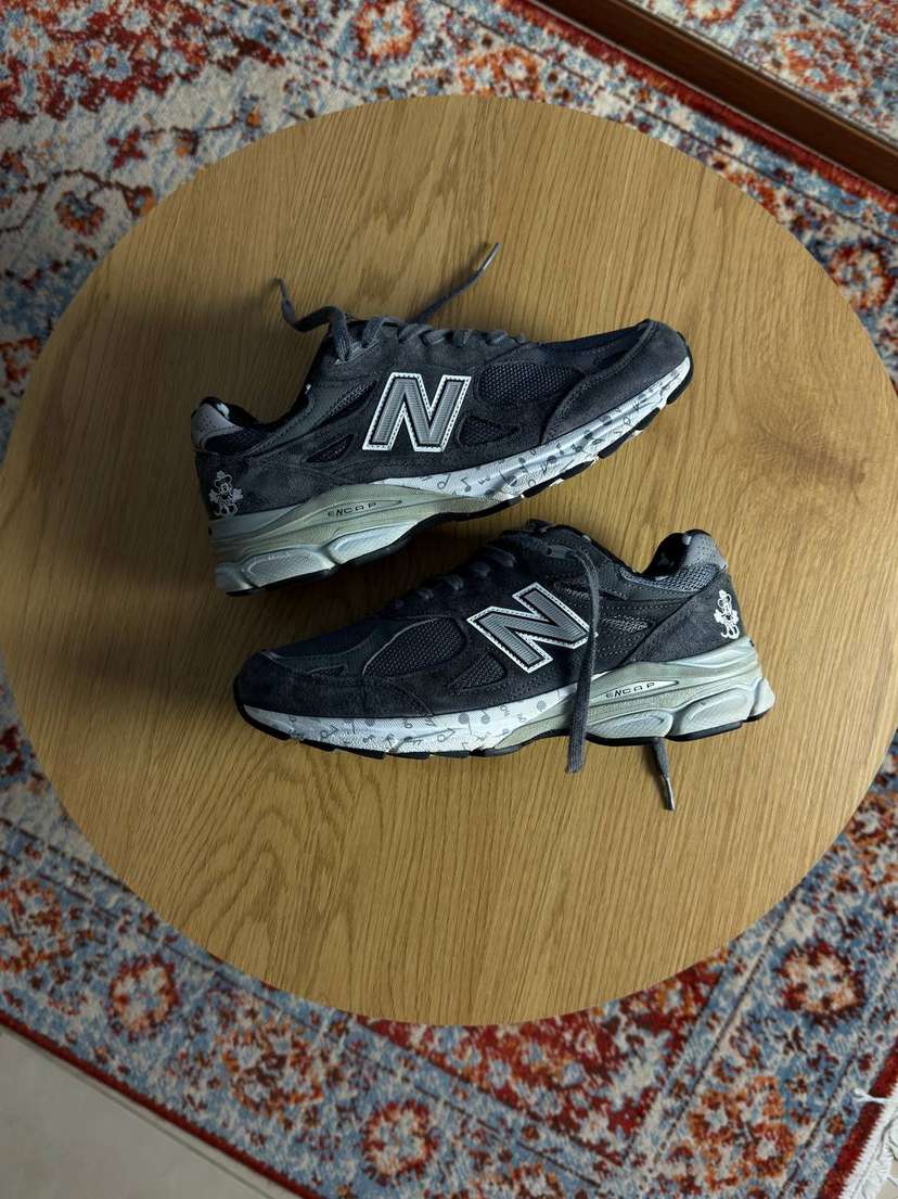 Disney x New Balance 990v3 ‘Minnie Mouse’ — фото 1
