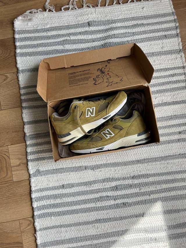 New Balance 991 ‘Yellow white’