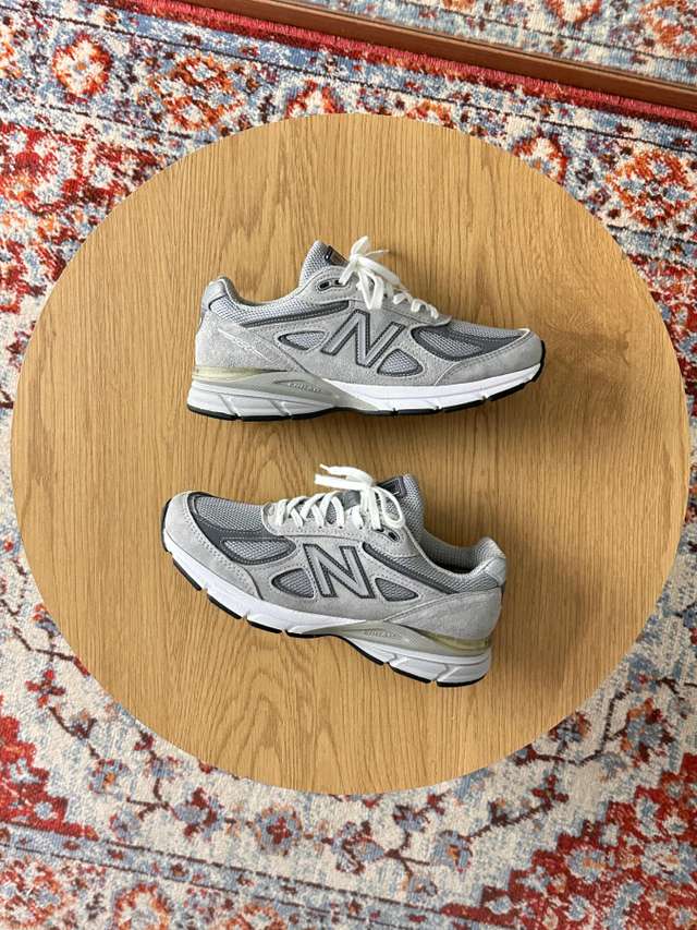 New Balance 990v4 'Grey'