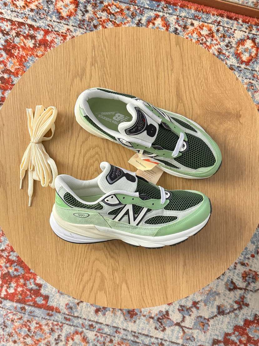 Teddy Santis x New Balance 990v6 Made in USA 'Avocado Natural Mint' — фото 1